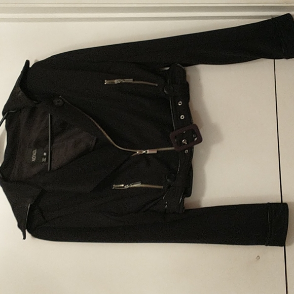 XOXO Black Crop Bomber EUC - Picture 2 of 7